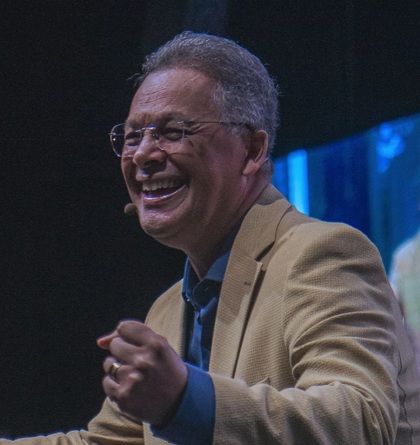 Pr. Isaias Soares